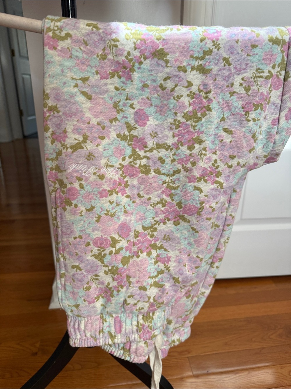 PINK Victoria's Secret Pastel Floral Hooded Fleece Set - Pink, Green, Cream - Picture 4 of 9